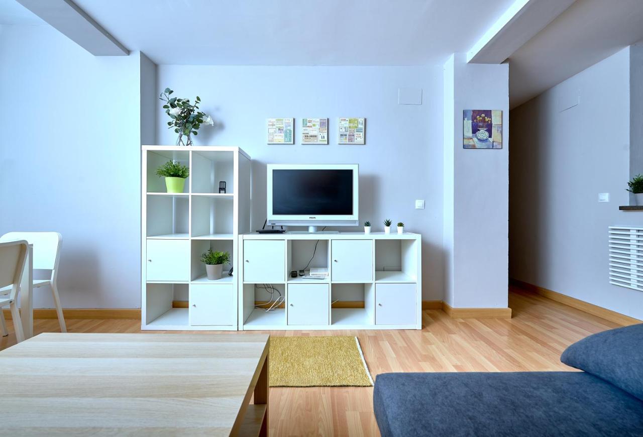 Holidays2Malaga Salitre 3 Bedroom Up To 7 People High Speed Wifi Екстериор снимка
