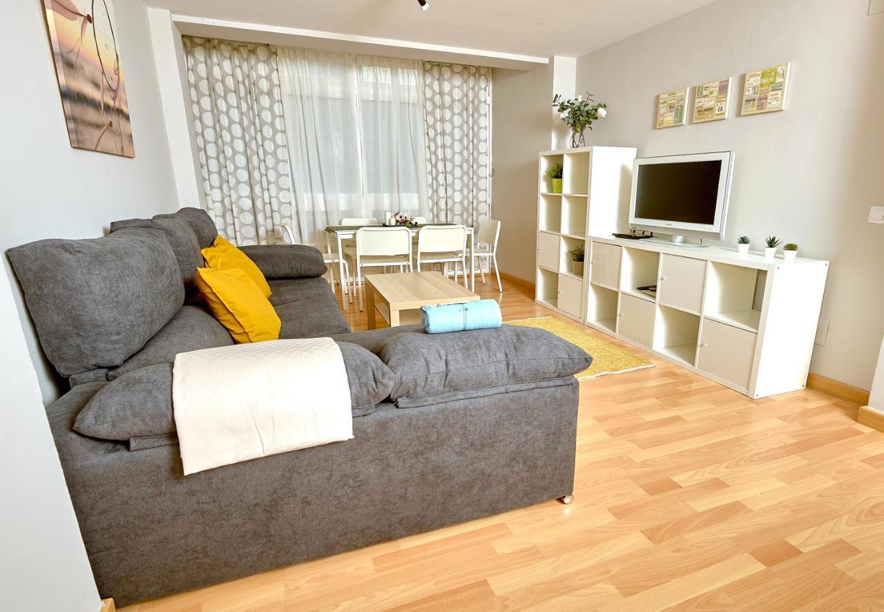 Holidays2Malaga Salitre 3 Bedroom Up To 7 People High Speed Wifi Екстериор снимка