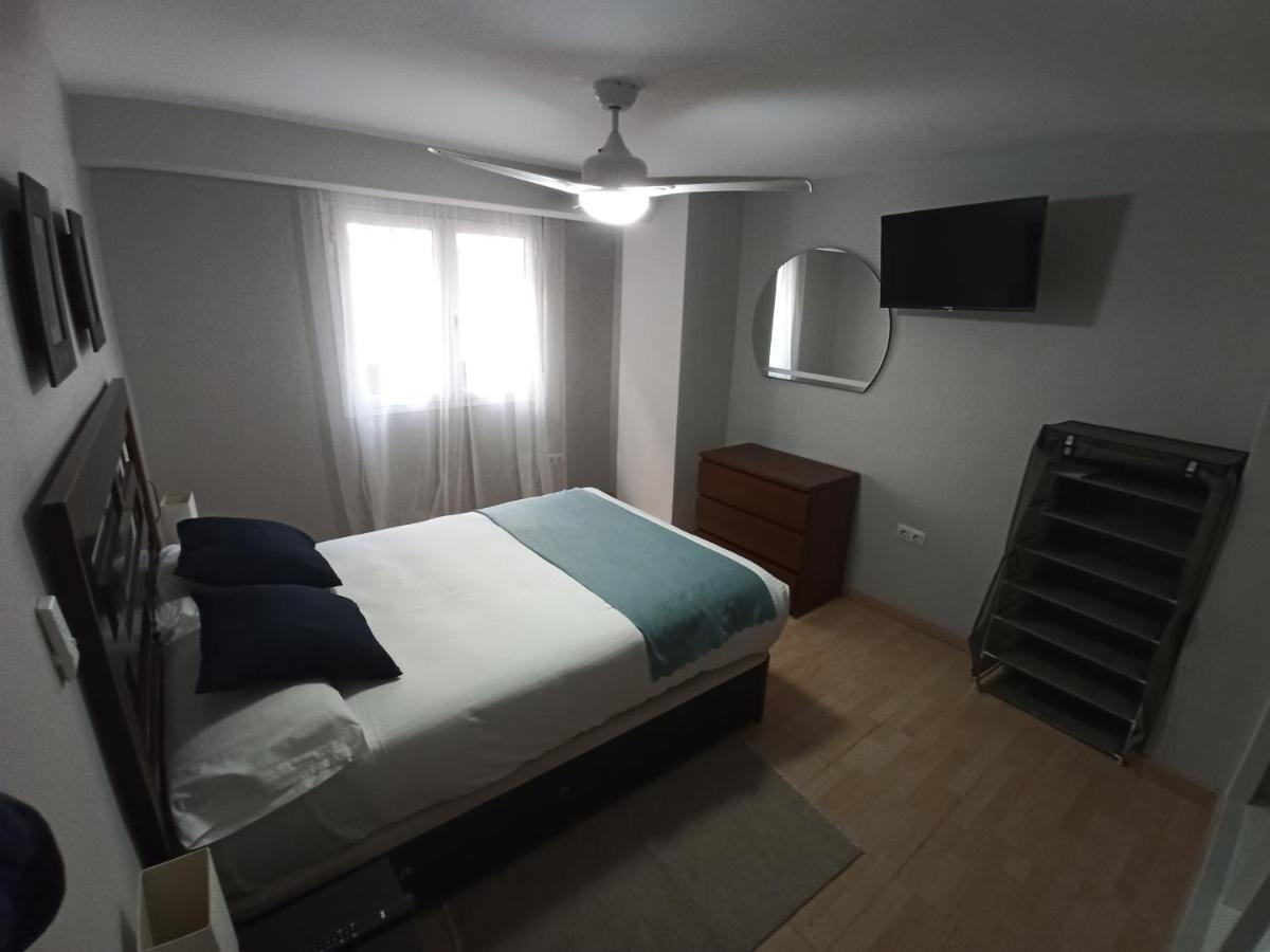 Holidays2Malaga Salitre 3 Bedroom Up To 7 People High Speed Wifi Екстериор снимка