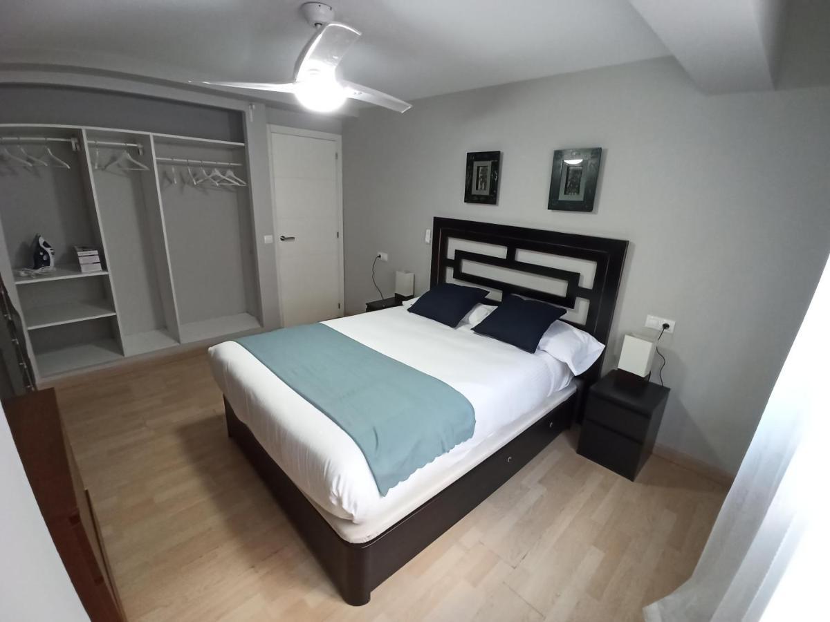 Holidays2Malaga Salitre 3 Bedroom Up To 7 People High Speed Wifi Екстериор снимка